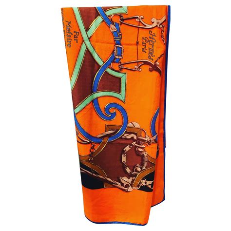 echarpe hermes homme occasion|Echarpes et Carrés en Soie Hermès pour Homme.